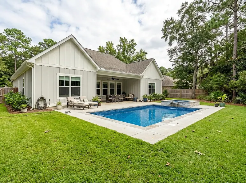 Family yard White Standard liner Modern Farmhouse vinyl liner pool